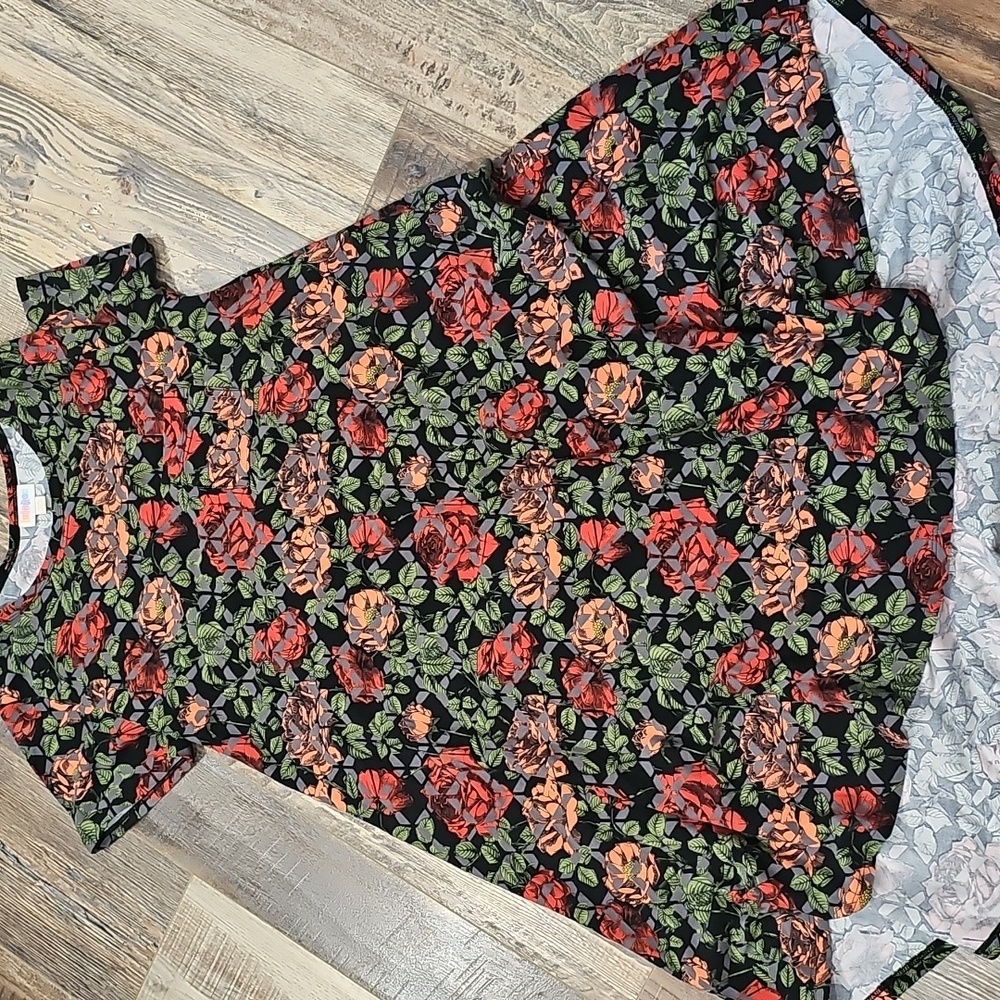 LulaRoe Carly